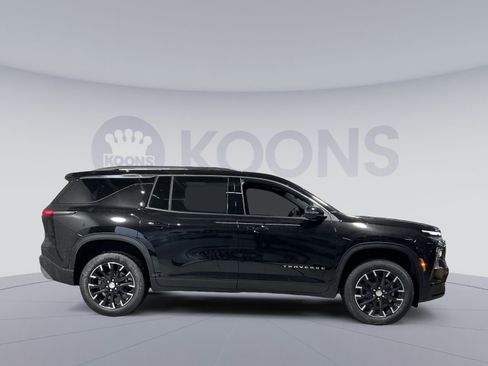 New 2026 Chevrolet Traverse LT image 17