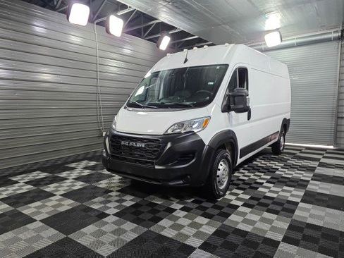 Used 2023 RAM ProMaster 2500 image 34