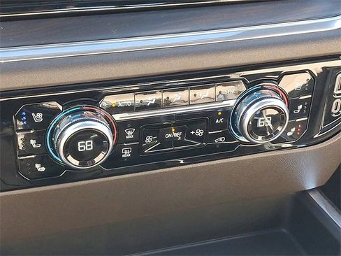 Certified 2023 GMC Sierra 1500 SLT w/ SLT Premium Package image 16