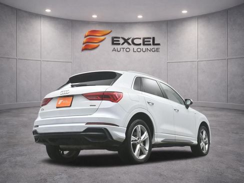 Used 2020 Audi Q3 2.0T Premium Plus w/ Premium Plus Package image 41