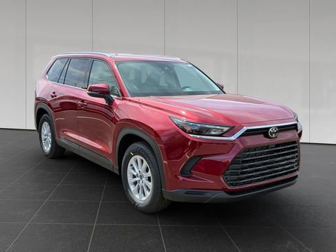 New 2026 Toyota Grand Highlander AWD image 7
