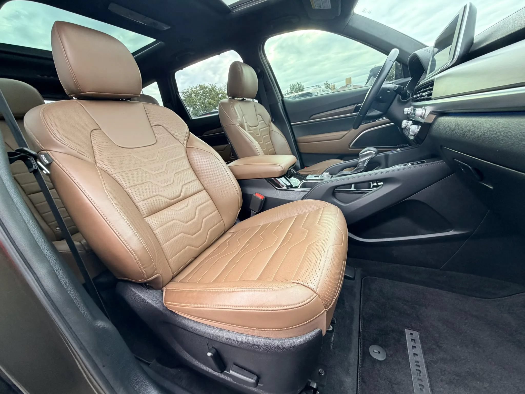 Used 2021 Kia Telluride SX w/ SX Prestige Package AWD/4WD image 27