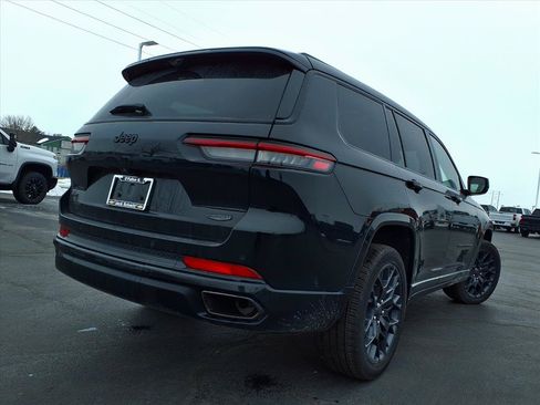Used 2024 Jeep Grand Cherokee L Summit AWD/4WD image 36