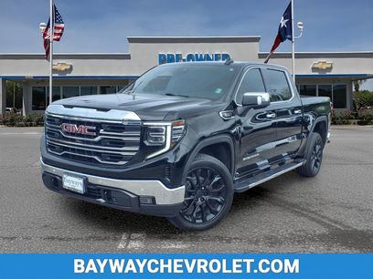 Used 2022 GMC Sierra 1500 SLT w/ SLT Premium Plus Package