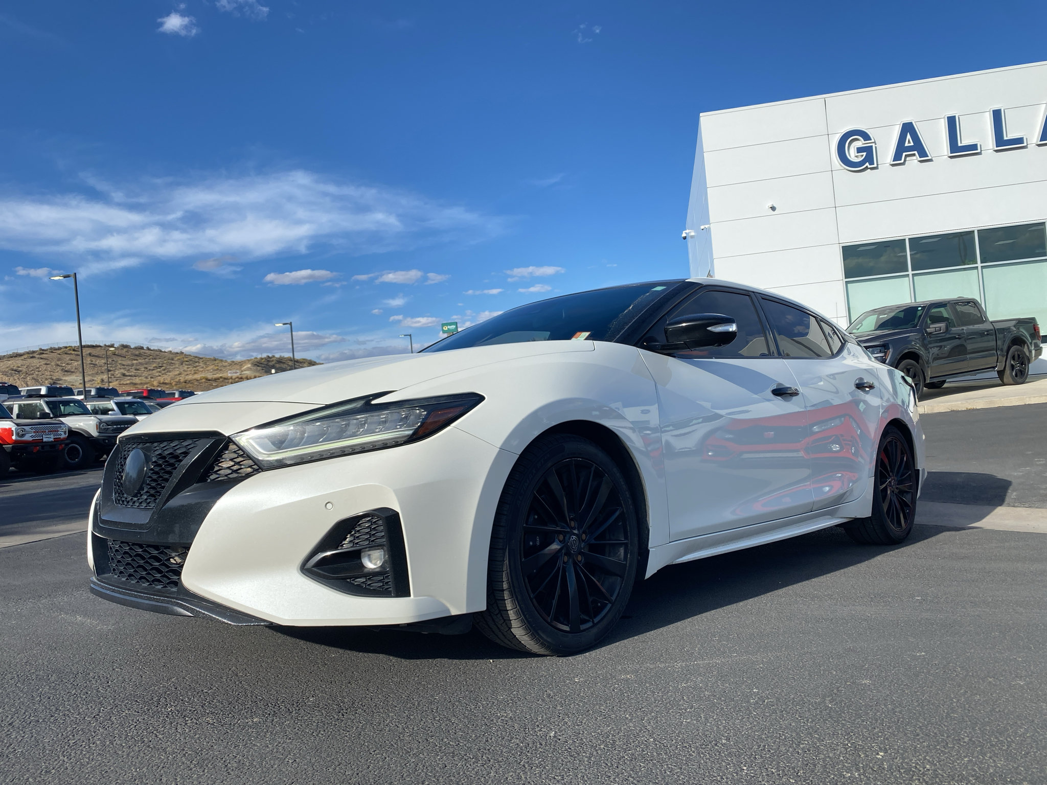 Used 2019 Nissan Maxima Platinum w/ Reserve Package FWD image 1
