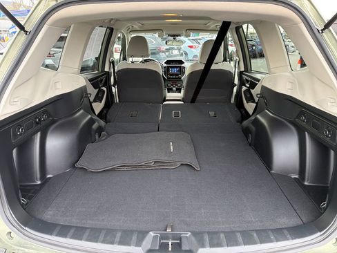 Used 2019 Subaru Forester Premium w/ All-Weather Package AWD/4WD image 28