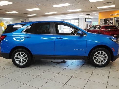 Used 2024 Chevrolet Equinox LT AWD/4WD image 14