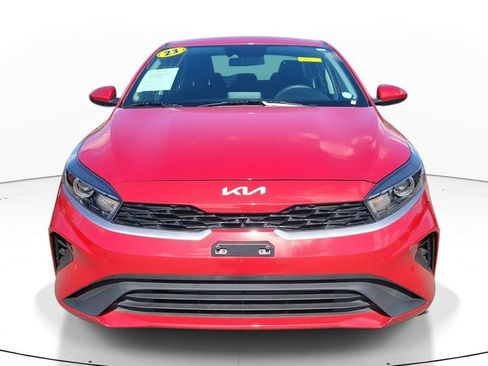 Used 2024 Kia Forte LXS FWD image 3