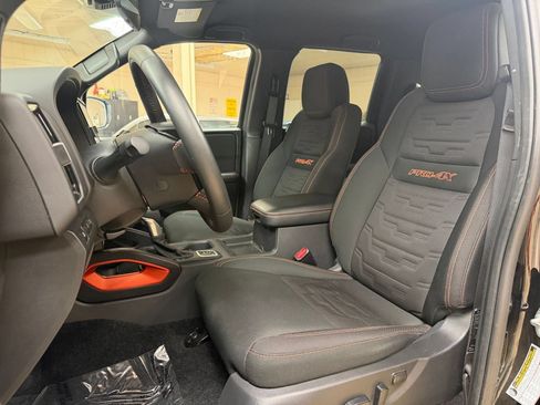 Used 2026 Nissan Frontier PRO-4X AWD/4WD image 36