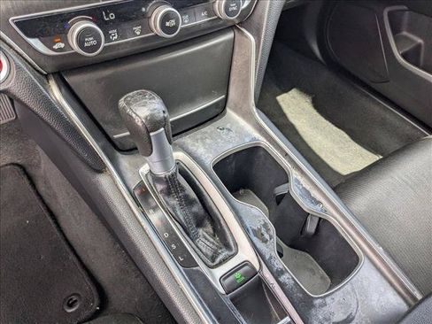 Used 2020 Honda Accord LX image 12