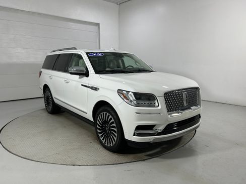 Used 2020 Lincoln Navigator Black Label AWD/4WD image 2