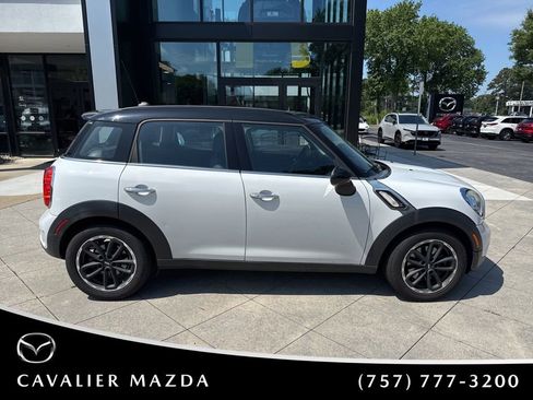 Used 2016 MINI Cooper Countryman S FWD image 5