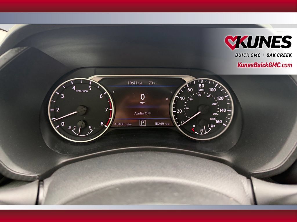 Used 2024 Nissan Sentra SV FWD image 14