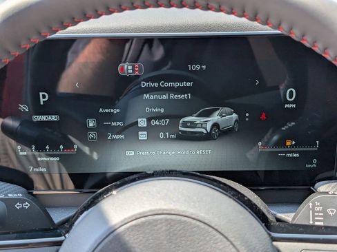 New 2026 Nissan Kicks SR image 21