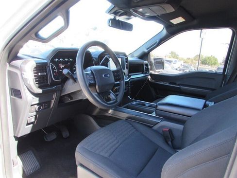 Used 2022 Ford F150 XL w/ STX Appearance Package RWD image 9