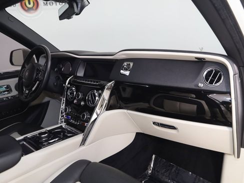 Used 2020 Rolls-Royce Cullinan image 68