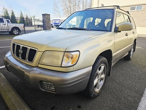Used 2002 Subaru Forester Sport image 1