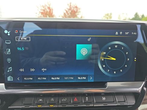 Used 2023 Chevrolet Silverado 1500 RST image 25