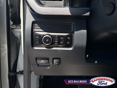 Certified 2025 Ford F450 Platinum AWD/4WD image 11