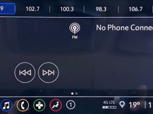 Used 2023 Chevrolet Malibu LT image 24