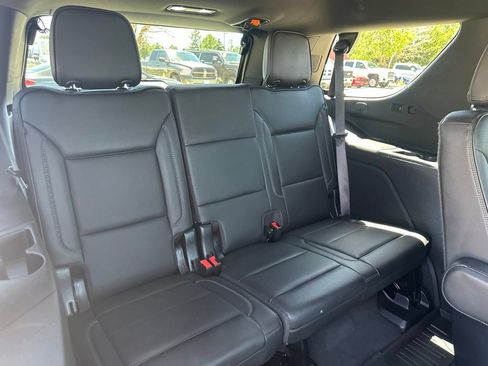Used 2023 GMC Yukon Denali AWD/4WD image 29