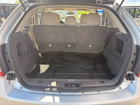 Used 2012 Ford Edge SE FWD image 11