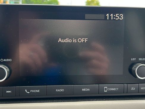 Certified 2025 Honda HR-V LX image 24