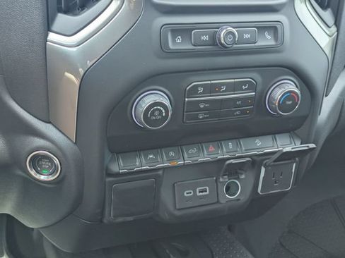 New 2026 Chevrolet Silverado 1500 Custom Trail Boss w/ Dark Appearance Package AWD/4WD image 17