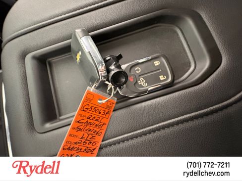 Used 2021 Chevrolet Silverado 2500 LTZ w/ LTZ Premium Package image 21