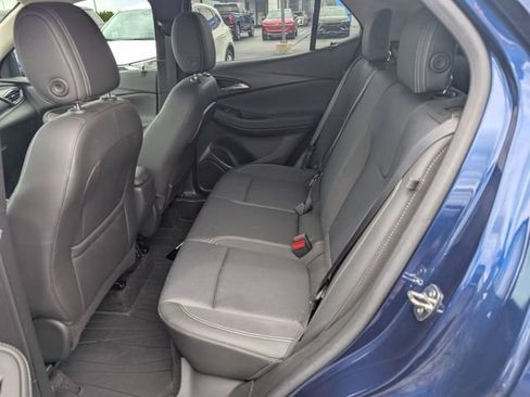 Used 2023 Buick Encore GX Preferred w/ Cold Weather Comfort Package FWD image 9