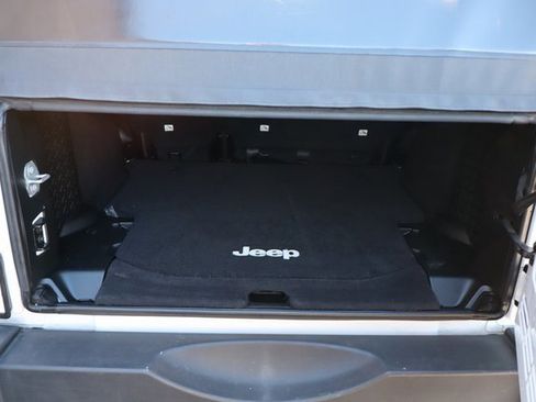 Used 2017 Jeep Wrangler Unlimited Sport w/ Quick Order Package 24S image 30