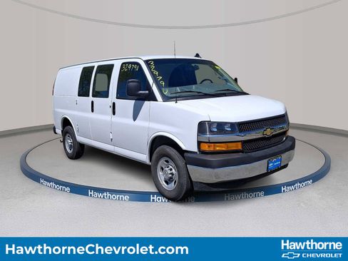 Used 2024 Chevrolet Express 2500 w/ Driver Convenience Package RWD image 1