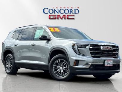 Used 2025 GMC Acadia Elevation