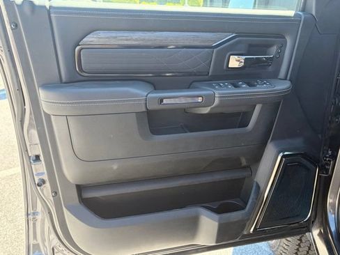 New 2026 RAM 2500 Limited AWD/4WD image 11