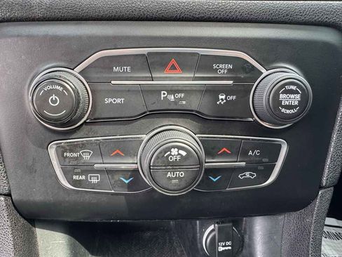 Used 2017 Dodge Charger R/T w/ Driver Confidence Group image 17