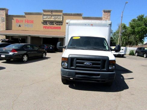 Used 2016 Ford E-350 and Econoline 350 Super Duty RWD image 1
