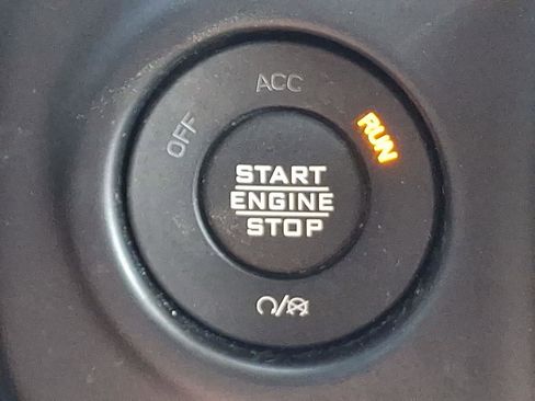 Certified 2021 Jeep Gladiator Sport image 23