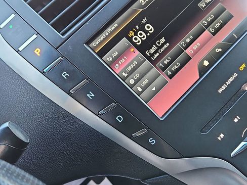 Used 2014 Lincoln MKZ Base w/ Equipment Group 101A Select image 16