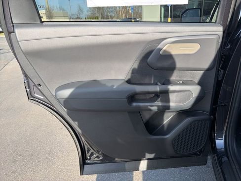 New 2027 Kia Telluride S image 21