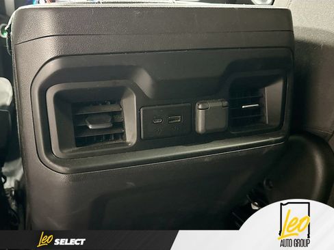 Used 2022 Chevrolet Silverado 1500 LT Trail Boss w/ Bed Protection Package AWD/4WD image 27