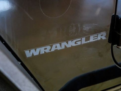 Used 2016 Jeep Wrangler Sport image 45