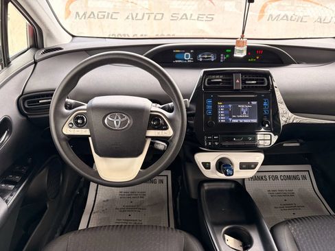 Used 2017 Toyota Prius Two w/ Prius Two Safety Plus Package image 30