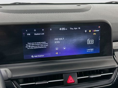 Used 2025 Kia Seltos S image 21