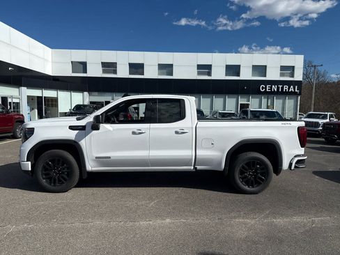 New 2026 GMC Sierra 1500 Elevation AWD/4WD image 2