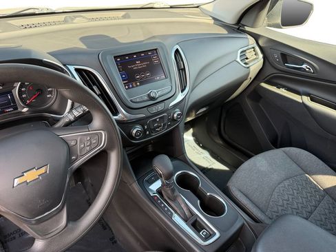 Used 2023 Chevrolet Equinox LT AWD/4WD image 14