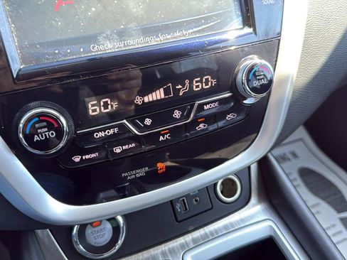 Used 2018 Nissan Murano SV w/ Cargo Package AWD/4WD image 24
