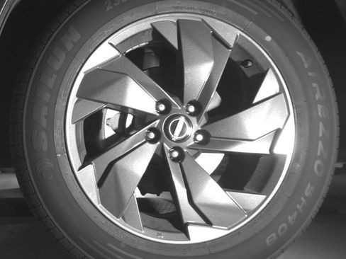 Used 2025 Nissan Rogue SV image 12