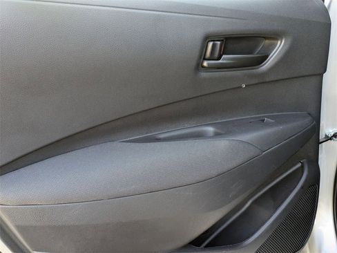 Used 2024 Toyota Corolla LE image 25