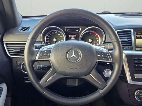 Used 2014 Mercedes-Benz GL 350 BlueTEC 4MATIC image 36