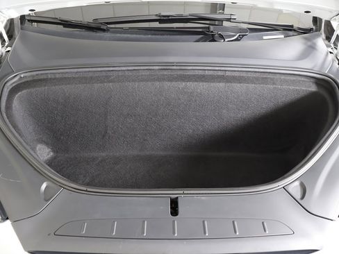 Used 2020 Tesla Model X Long Range image 19